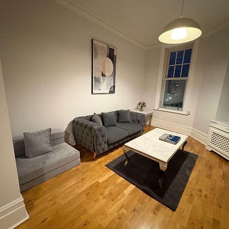 Star London Warwick Mansions 3-Bed Oasis Londres Exterior foto