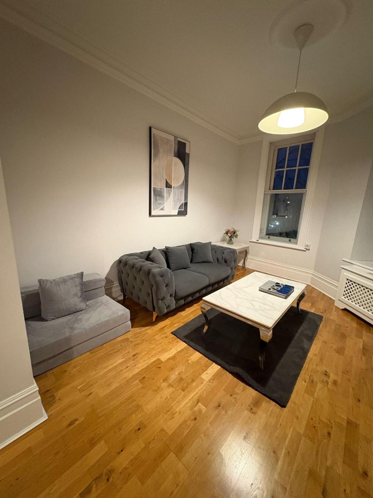 Star London Warwick Mansions 3-Bed Oasis Londres Exterior foto